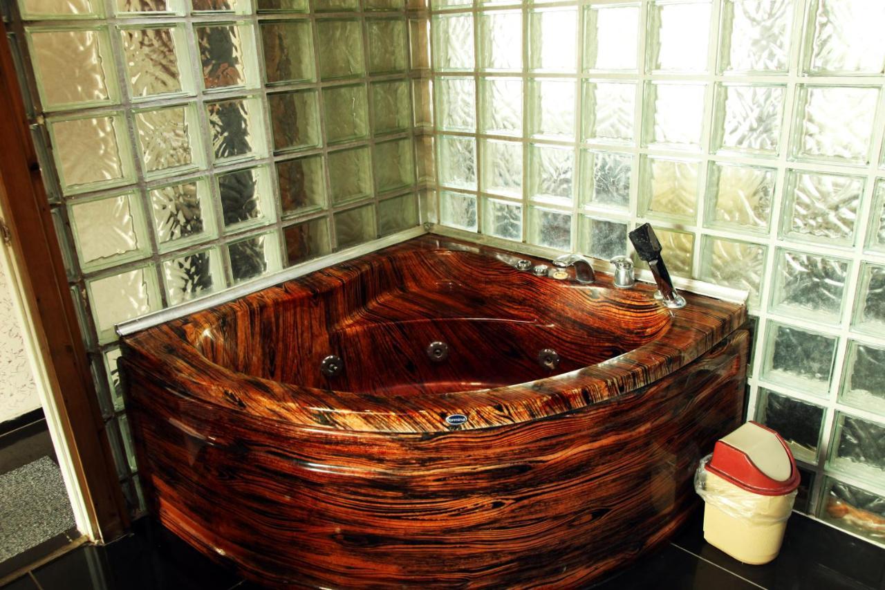 Life Inn Hotel Istanbul Bagian luar foto